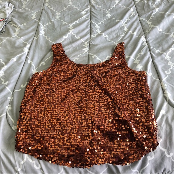 Fun sequin top - Picture 5 of 6